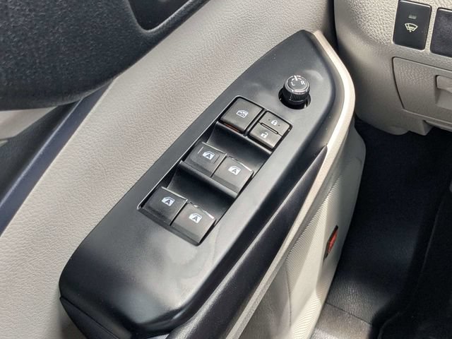 Used 2018 Toyota Highlander Limited FWD image 21