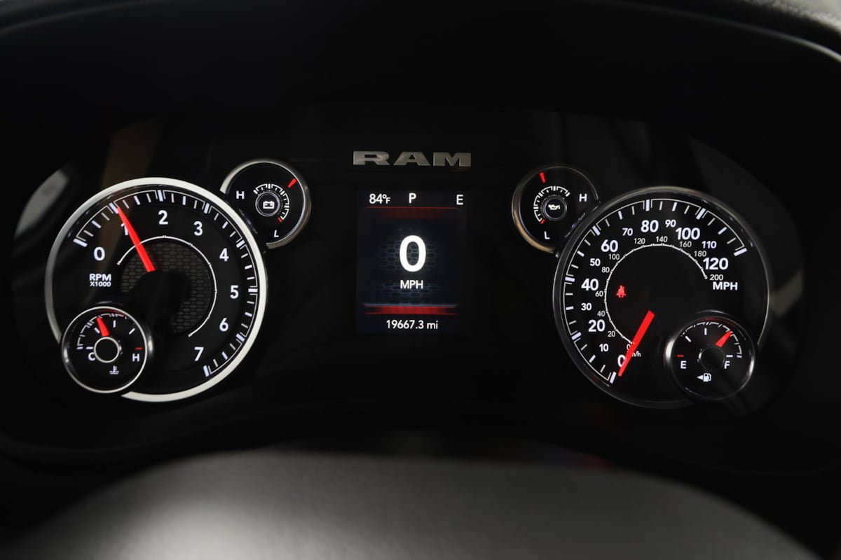 Used 2024 RAM 2500 Big Horn AWD/4WD image 15