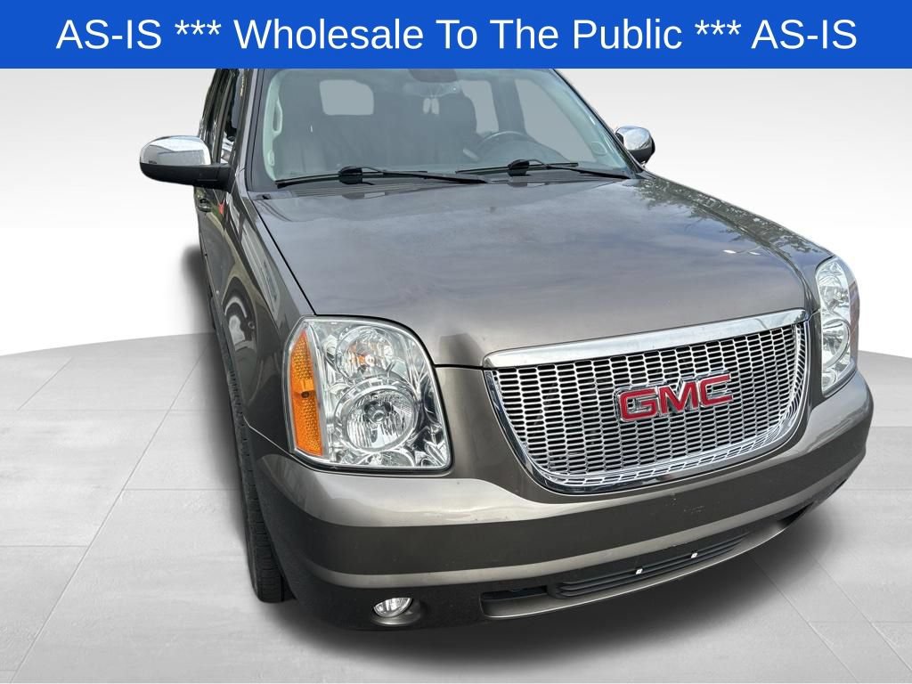 Used 2013 GMC Yukon SLT AWD/4WD image 1