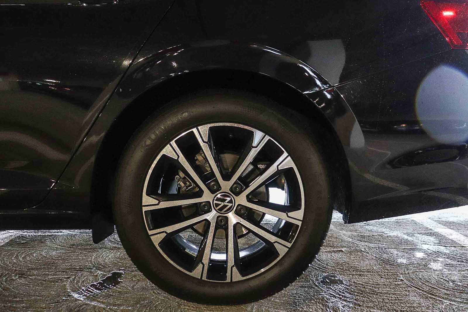 Certified 2023 Volkswagen Jetta Sport image 10