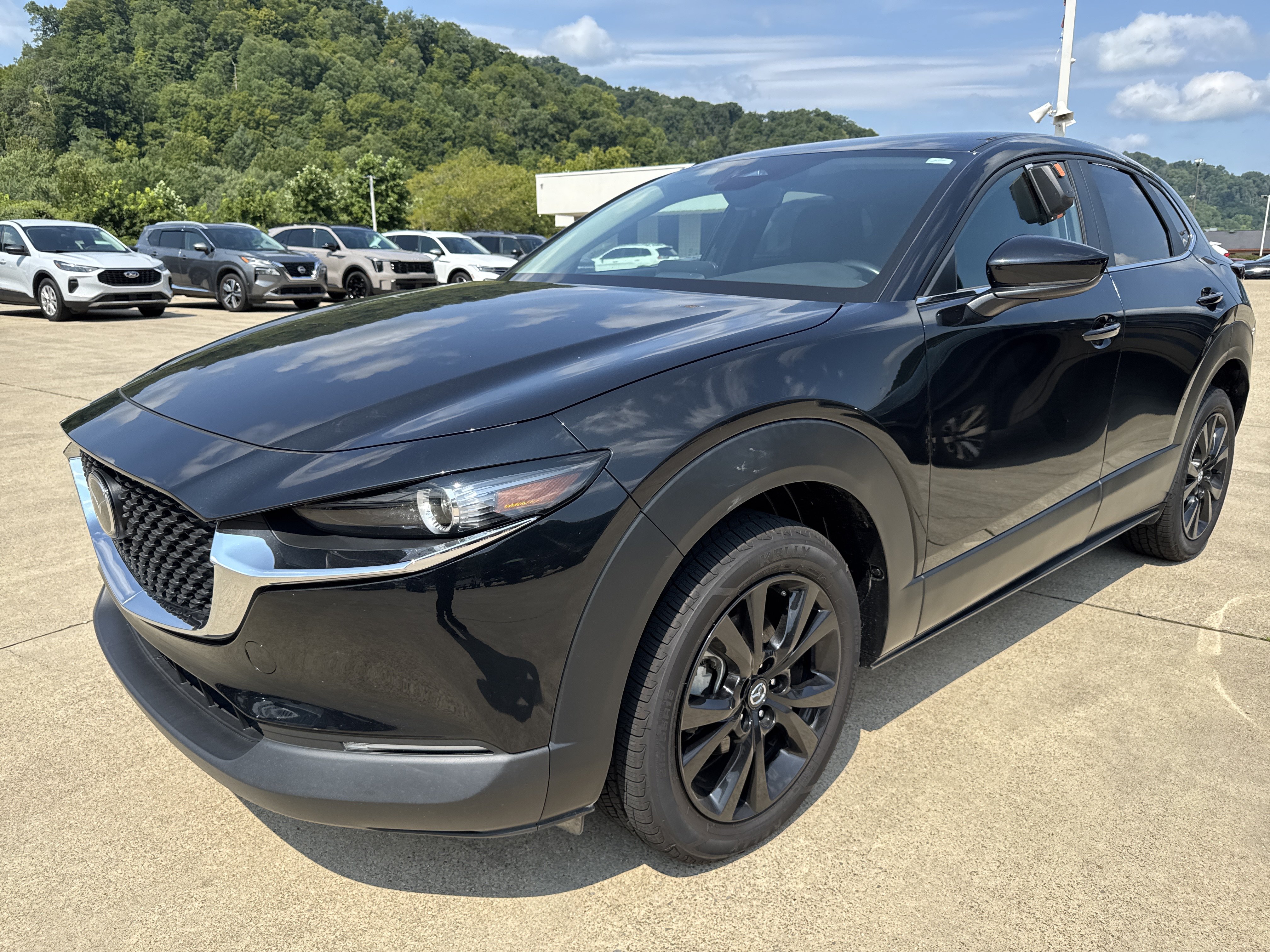Used 2024 MAZDA CX-30 AWD 2.5 S w/ Select Sport Pkg image 3