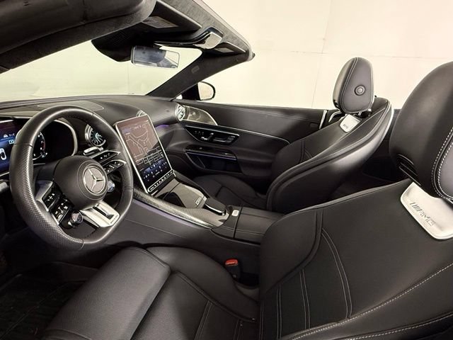 Used 2022 Mercedes-Benz SL 63 AMG 4MATIC image 17
