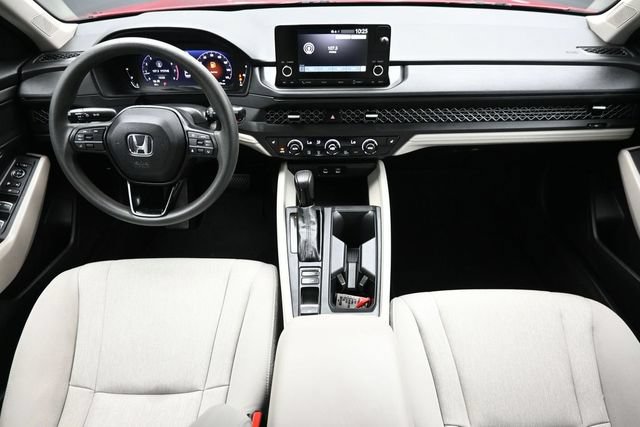 Used 2023 Honda Accord EX image 11