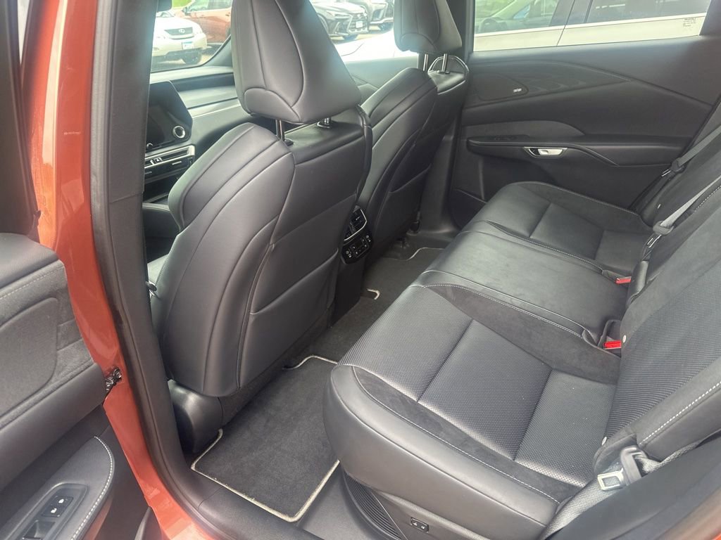 Used 2024 Lexus RX 500h F Sport w/ Convenience Package AWD/4WD image 33