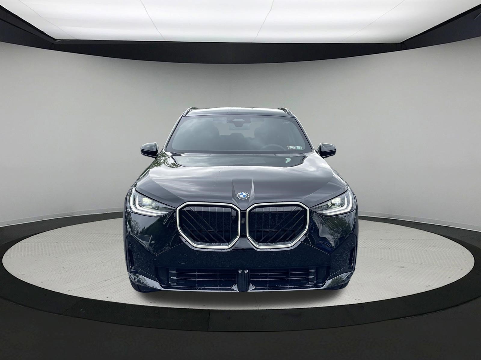 Used 2026 BMW X3 xDrive30i w/ Premium Package AWD/4WD image 2