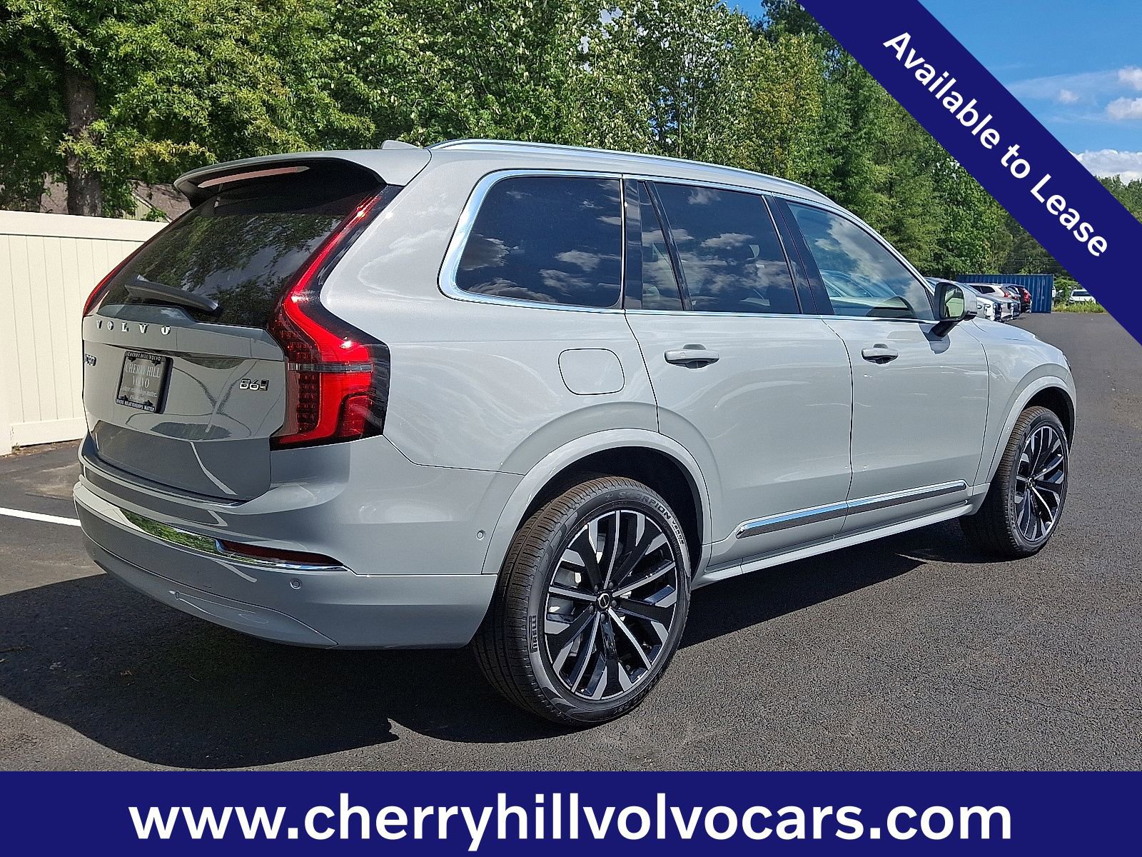 Certified 2026 Volvo XC90 B6 Plus w/ Protection Package Premier image 7