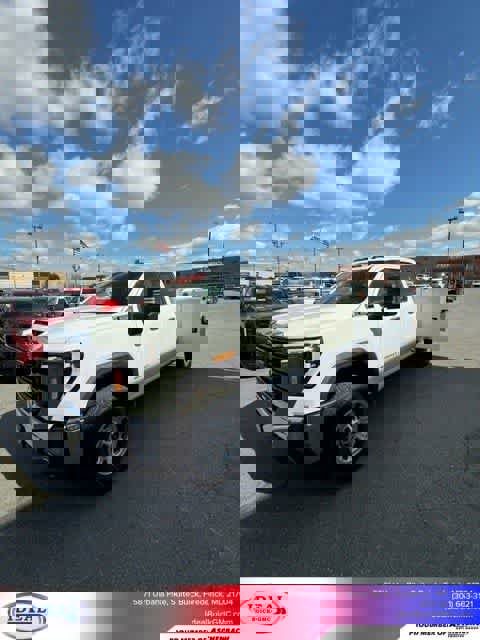 New 2024 GMC Sierra 3500 Pro w/ Convenience Package