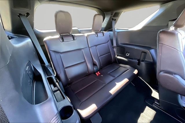 Used 2025 Ford Explorer Platinum w/ LUX Leather Package image 18