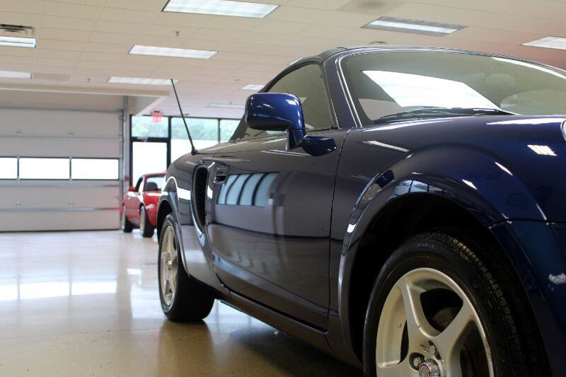 Used 2001 Toyota MR2 image 13