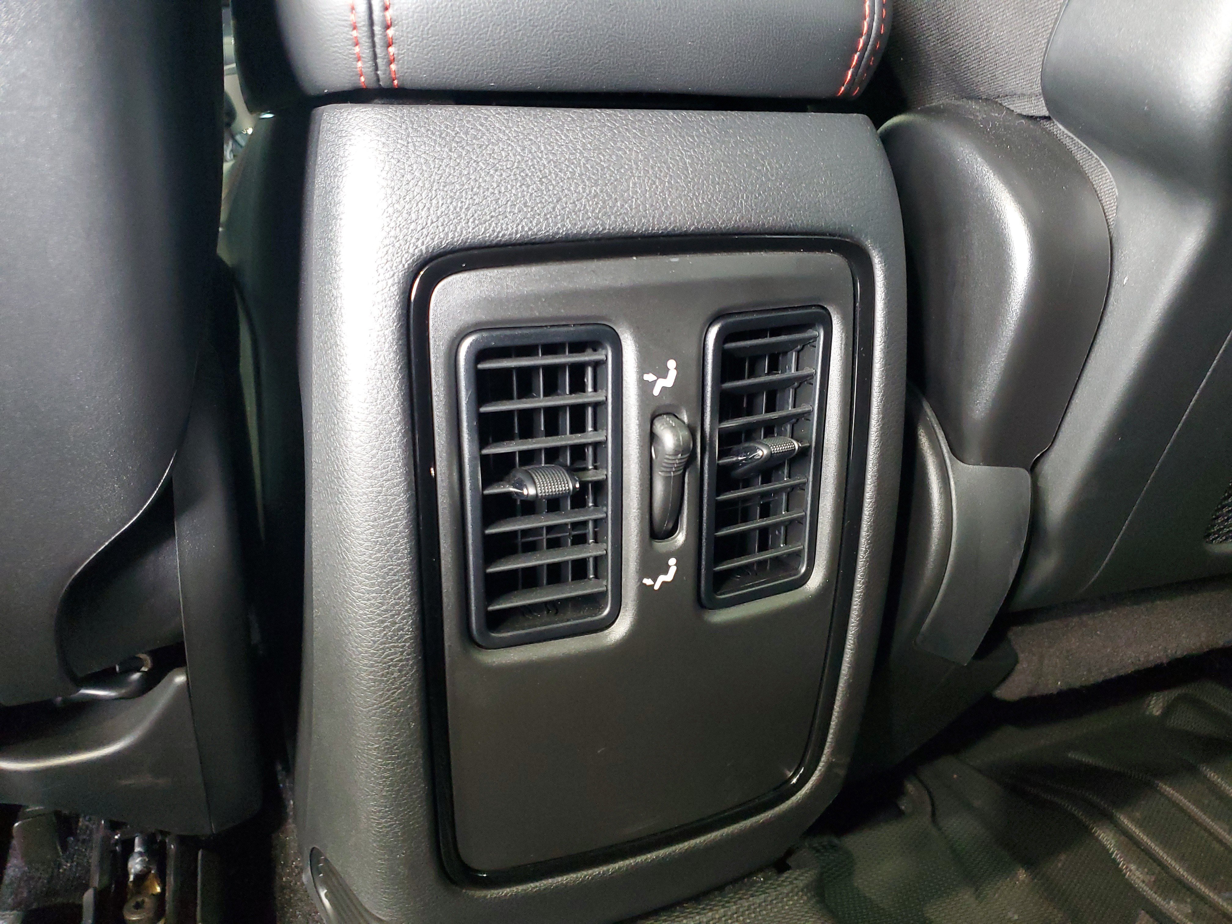 Certified 2023 Dodge Durango R/T w/ Tow 'N Go Package AWD/4WD image 13