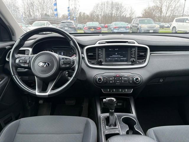 Used 2018 Kia Sorento LX image 10
