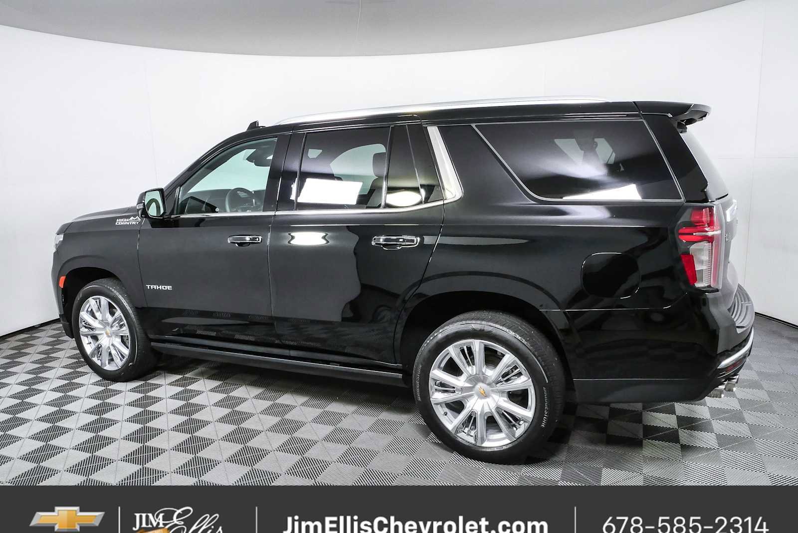 Certified 2023 Chevrolet Tahoe High Country w/ Premium Package 2 AWD/4WD image 29