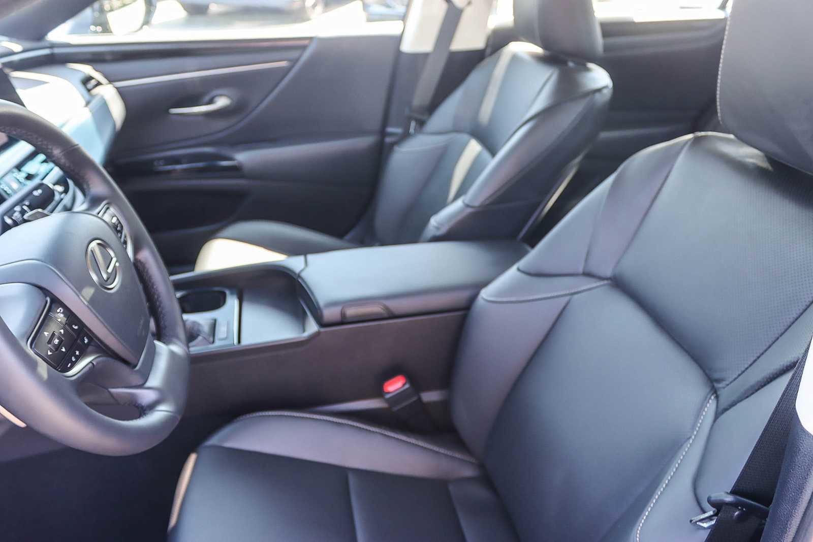 New 2025 Lexus ES 350 image 17