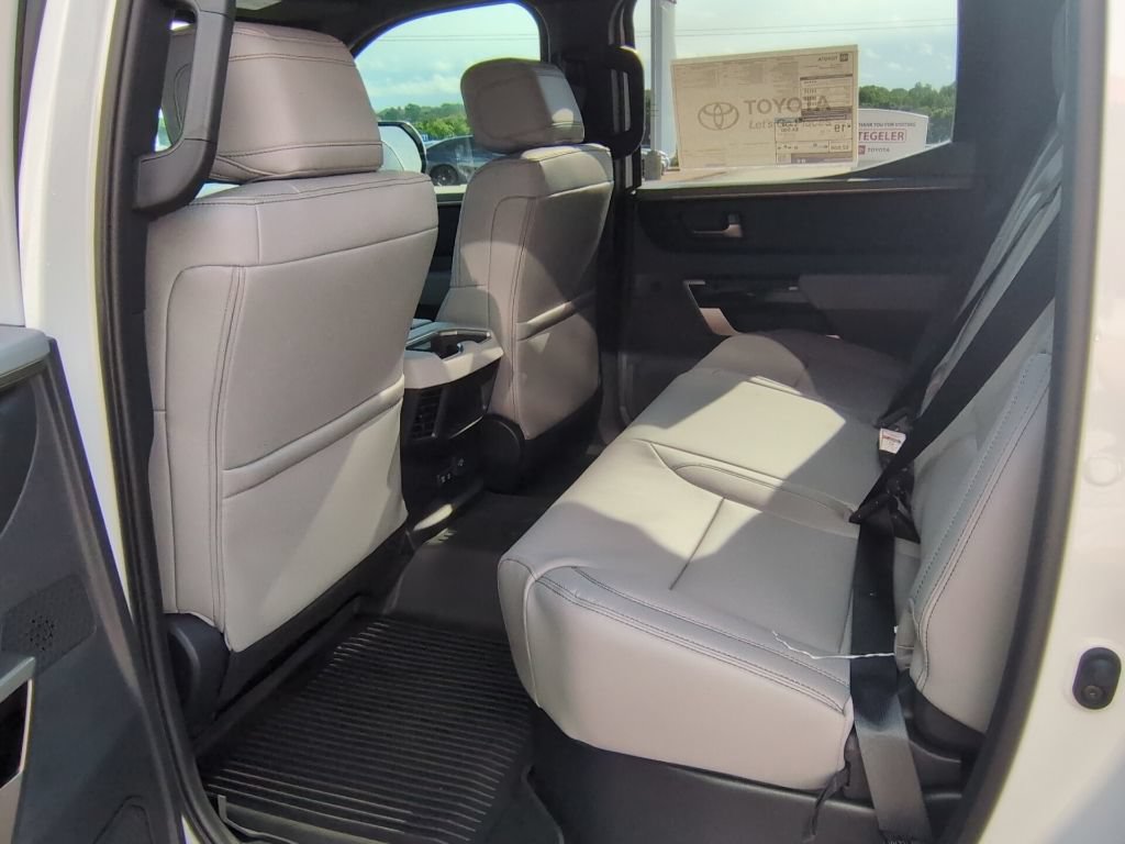 New 2026 Toyota Tundra Limited AWD/4WD image 10