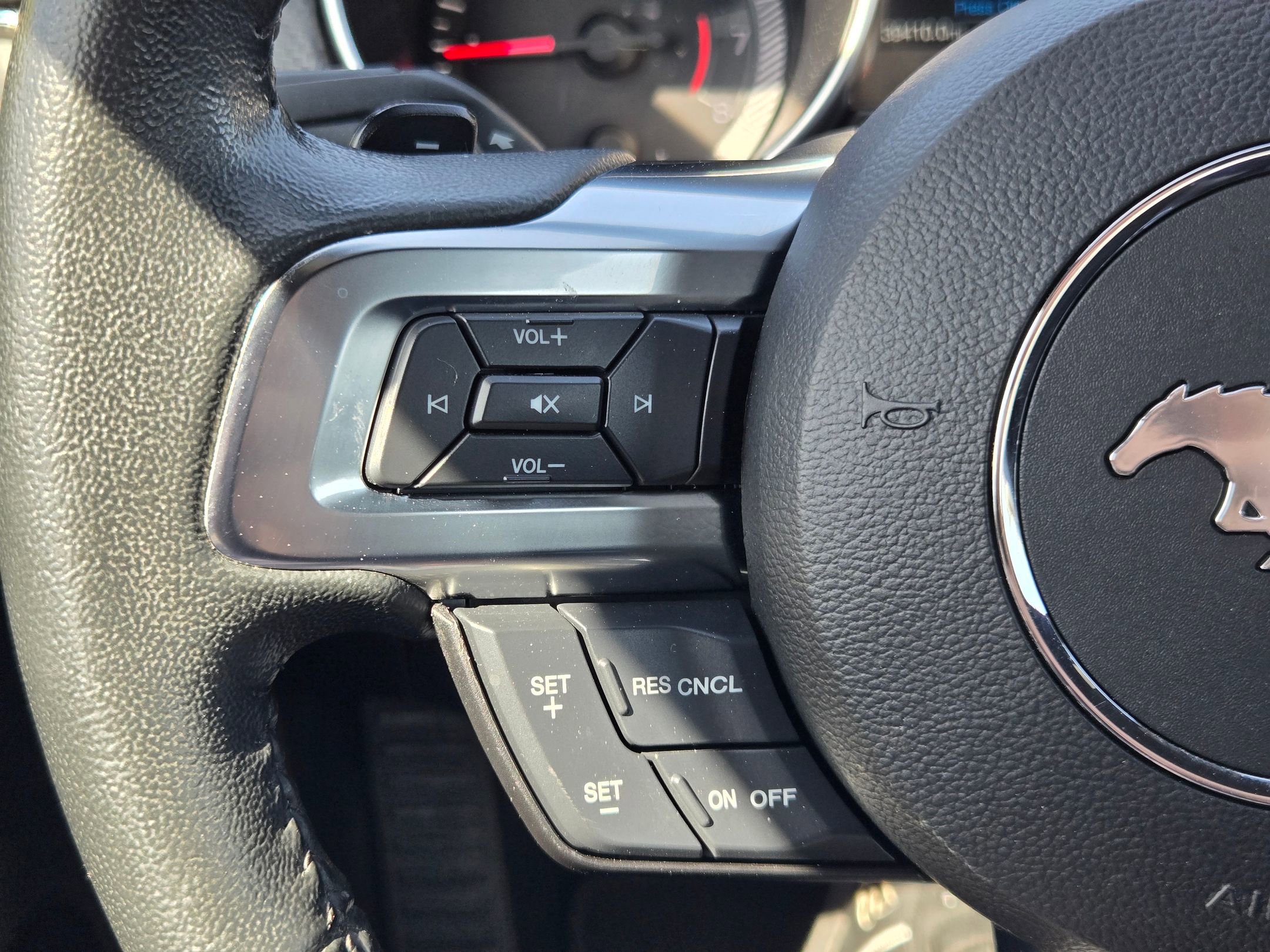 Used 2021 Ford Mustang Coupe w/ Equipment Group 101A image 27