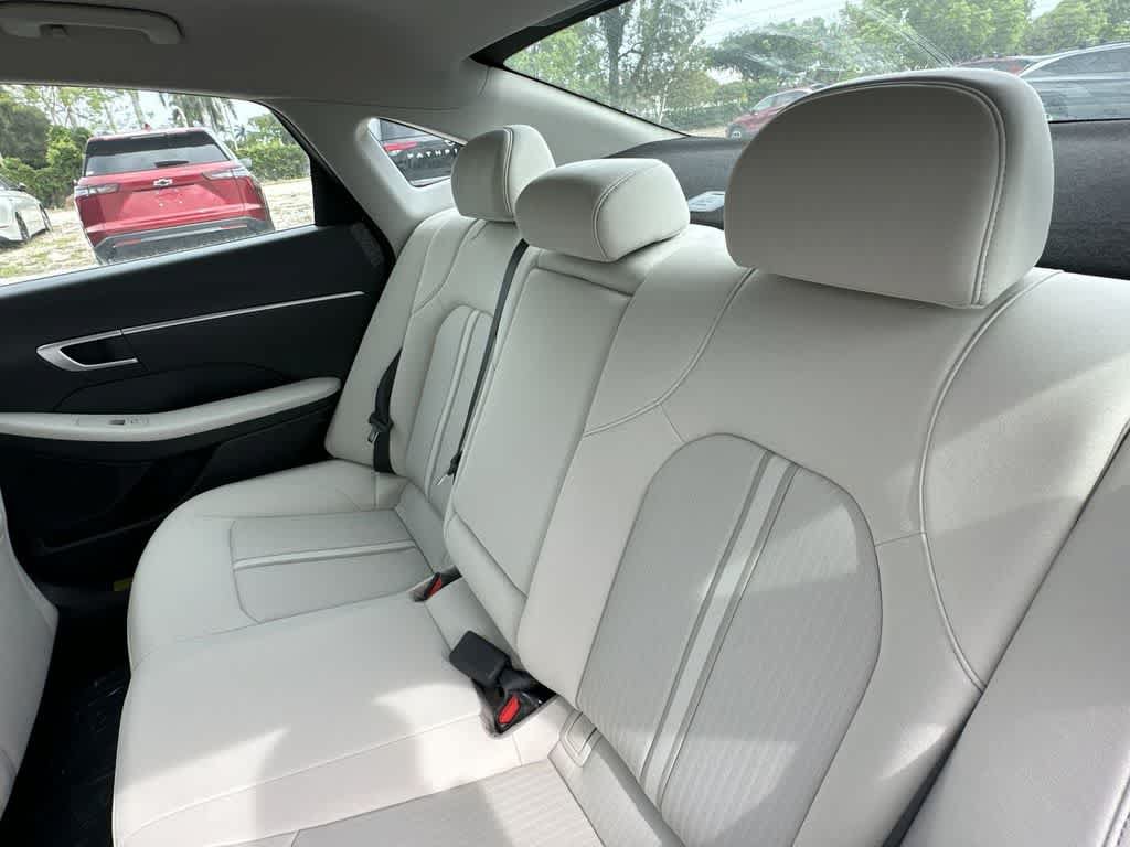 New 2026 Hyundai Sonata SEL FWD image 22