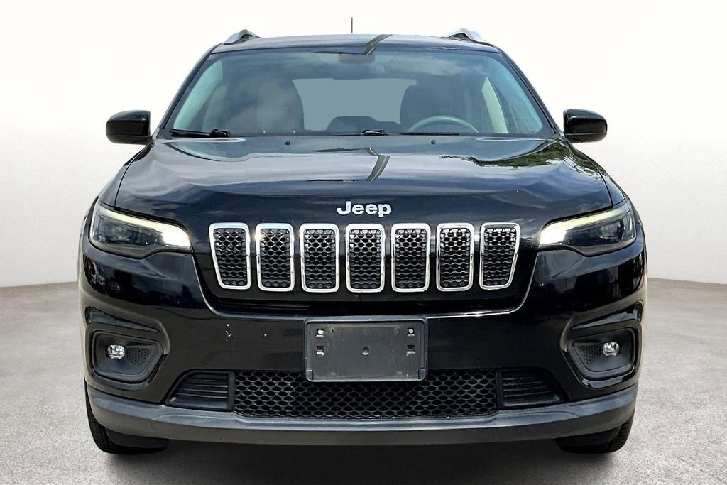Used 2019 Jeep Cherokee Latitude w/ Popular Appearance Group image 5