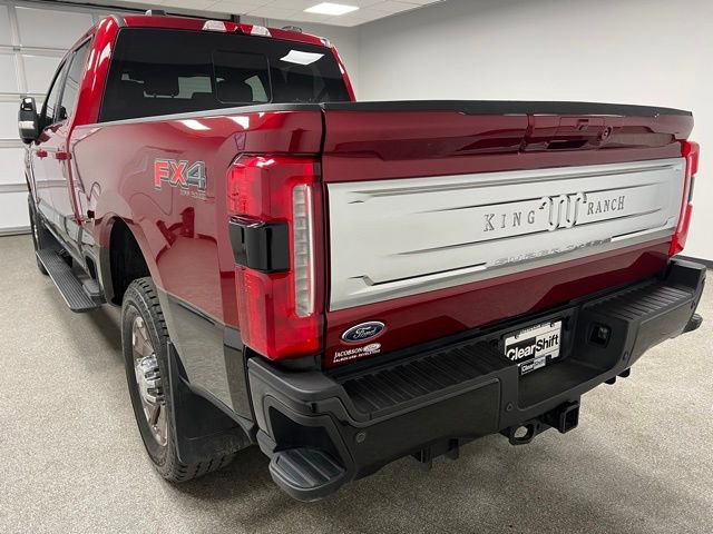 Used 2025 Ford F350 King Ranch w/ FX4 Off-Road Package image 7