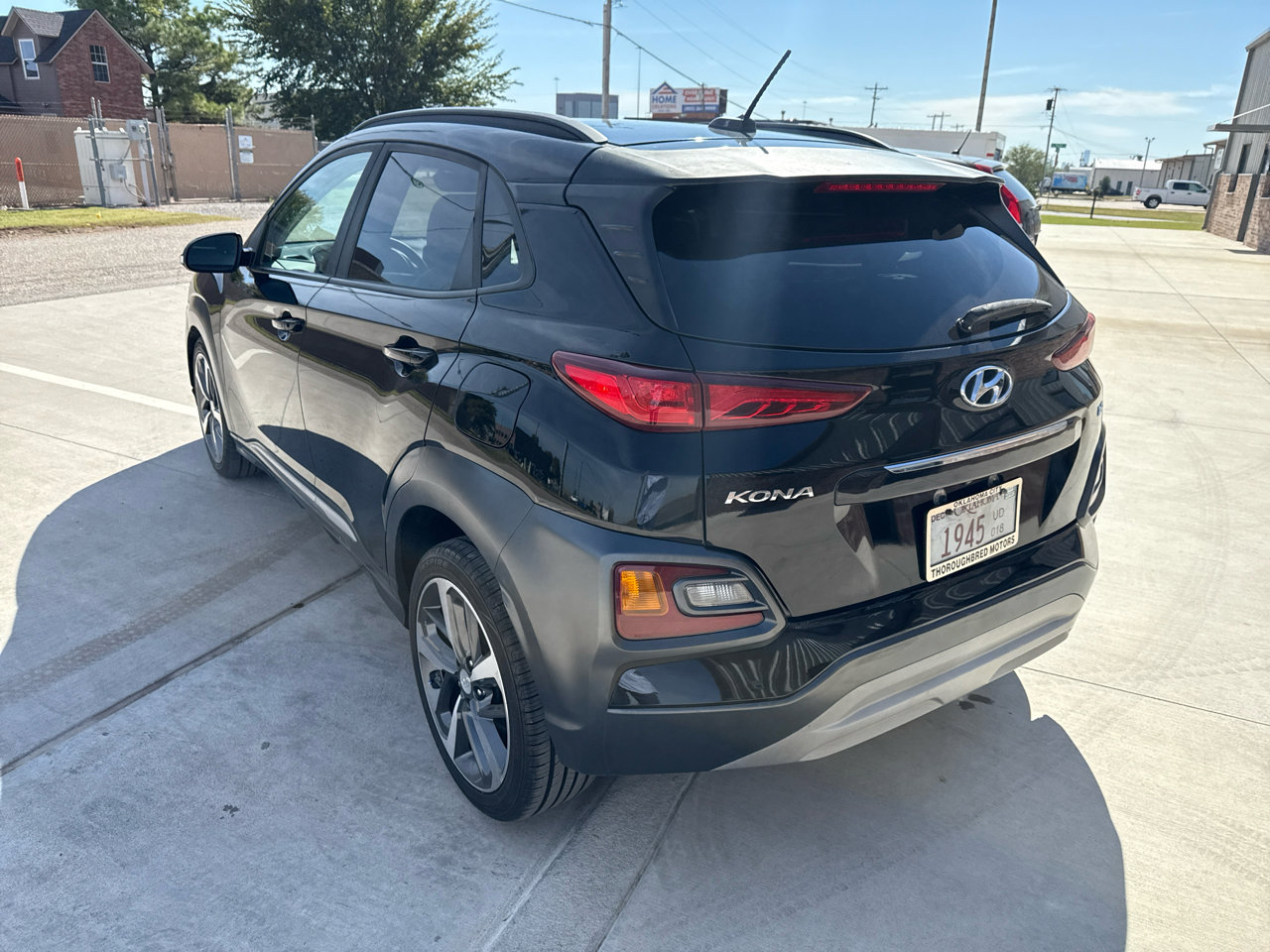 Used 2018 Hyundai Kona Limited image 12