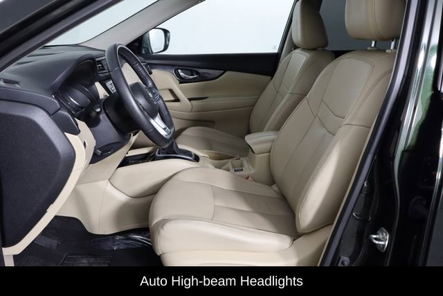 Used 2020 Nissan Rogue SL FWD image 14