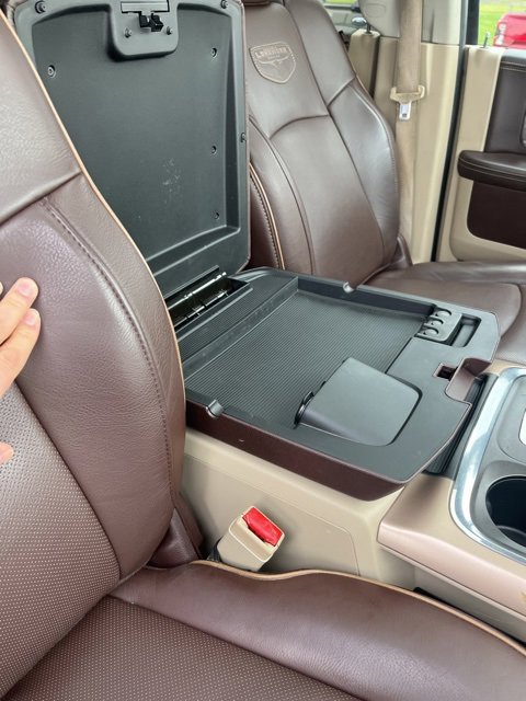 Used 2016 RAM 2500 Longhorn image 28