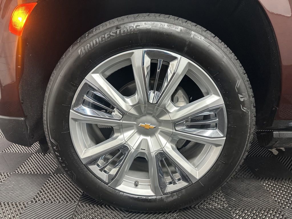 Used 2023 Chevrolet Suburban High Country AWD/4WD image 47