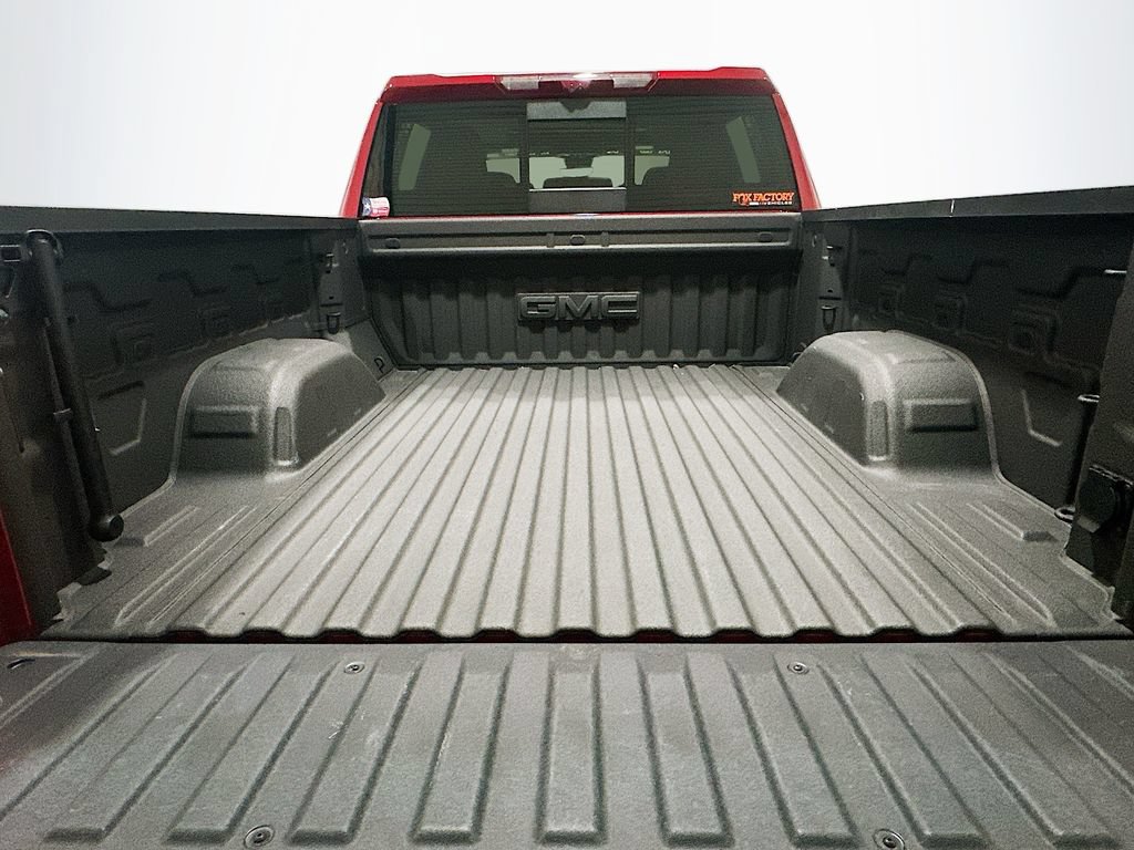 Used 2025 GMC Sierra 1500 AT4 w/ AT4 Premium Package AWD/4WD image 28