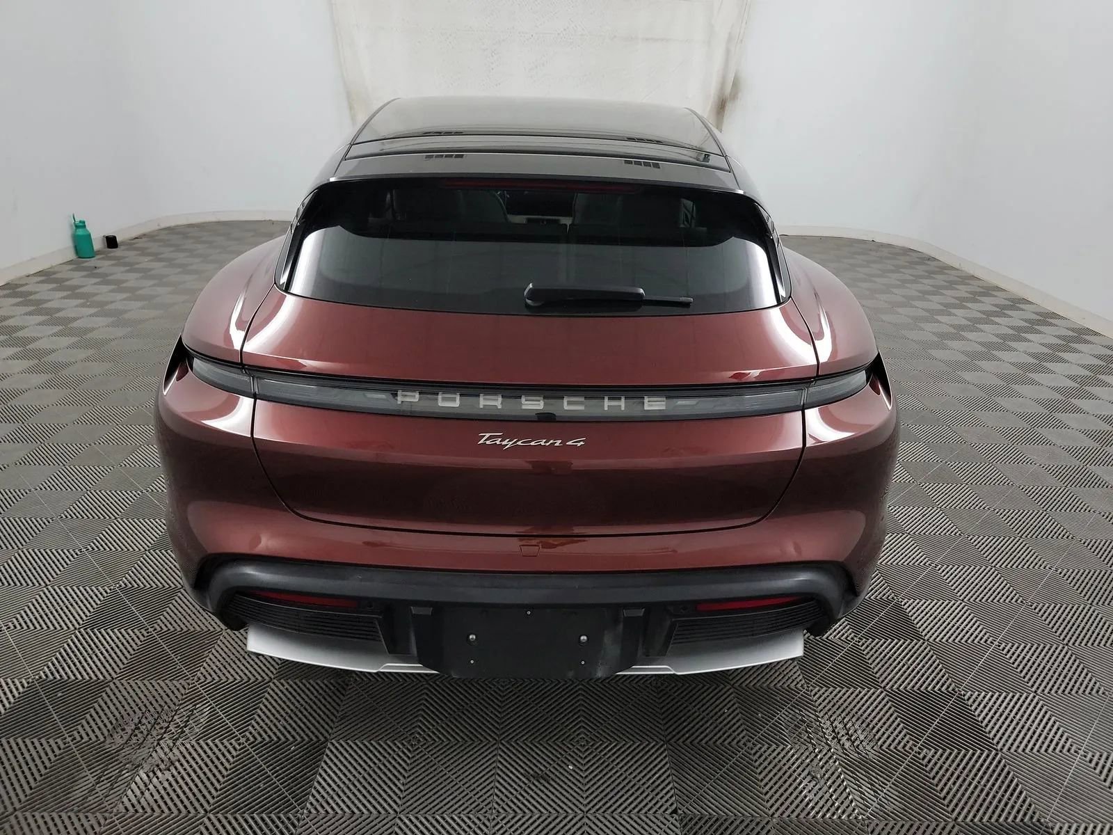 Used 2022 Porsche Taycan 4 Cross Turismo w/ Technology Package image 11