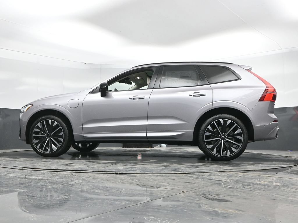New 2026 Volvo XC60 T8 Ultra w/ Protection Package Premier AWD/4WD image 43