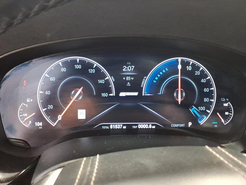 Used 2019 BMW 530e xDrive w/ Executive Package AWD/4WD image 12