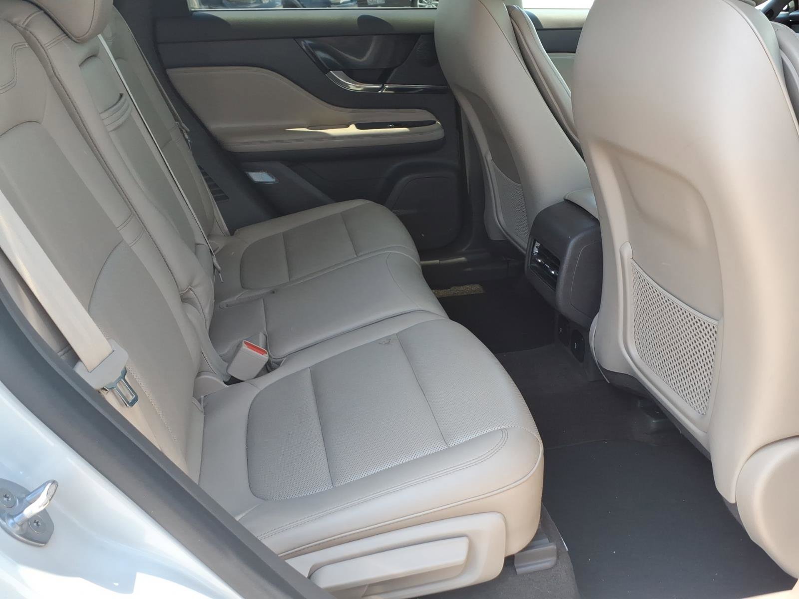 Certified 2023 Lincoln Corsair AWD w/ Equipment Group 101A image 27