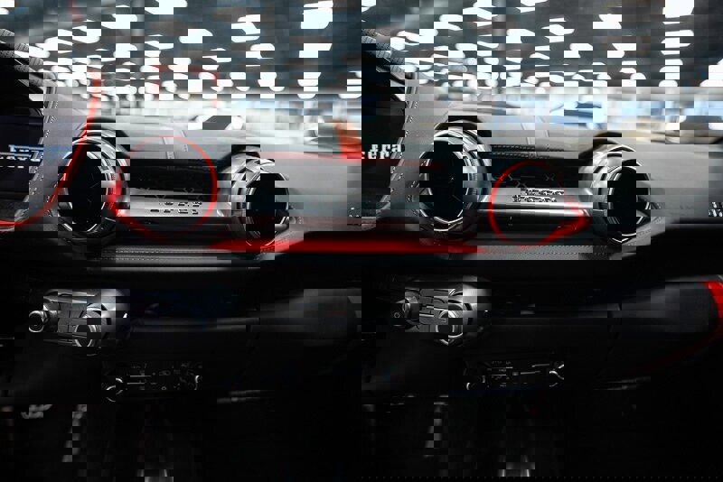 Used 2019 Ferrari 812 Superfast image 24