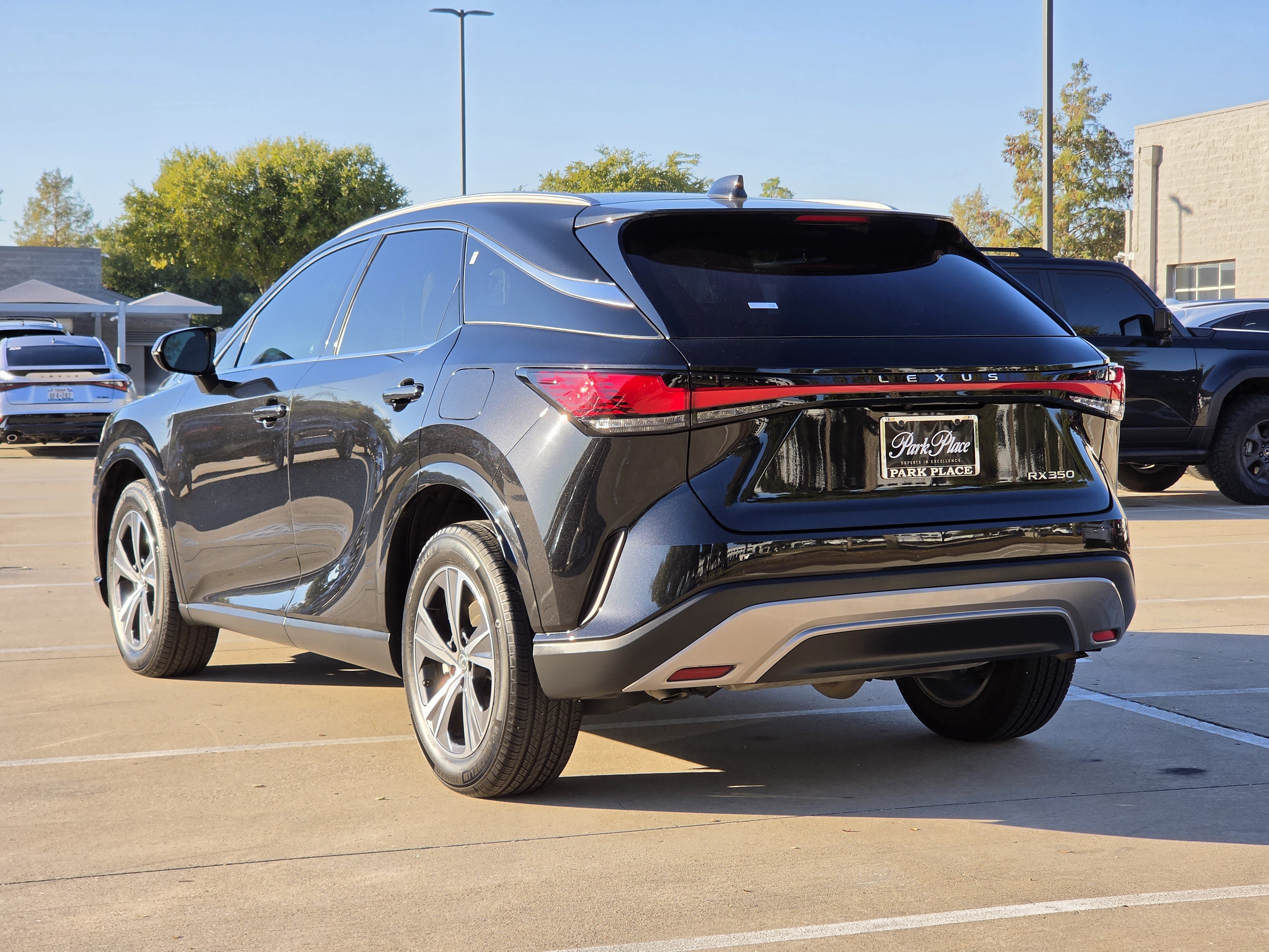 Used 2026 Lexus RX 350 Premium w/ Convenience Package FWD image 5