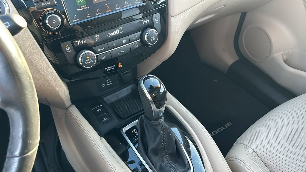 Used 2018 Nissan Rogue SL w/ Premium Package image 20