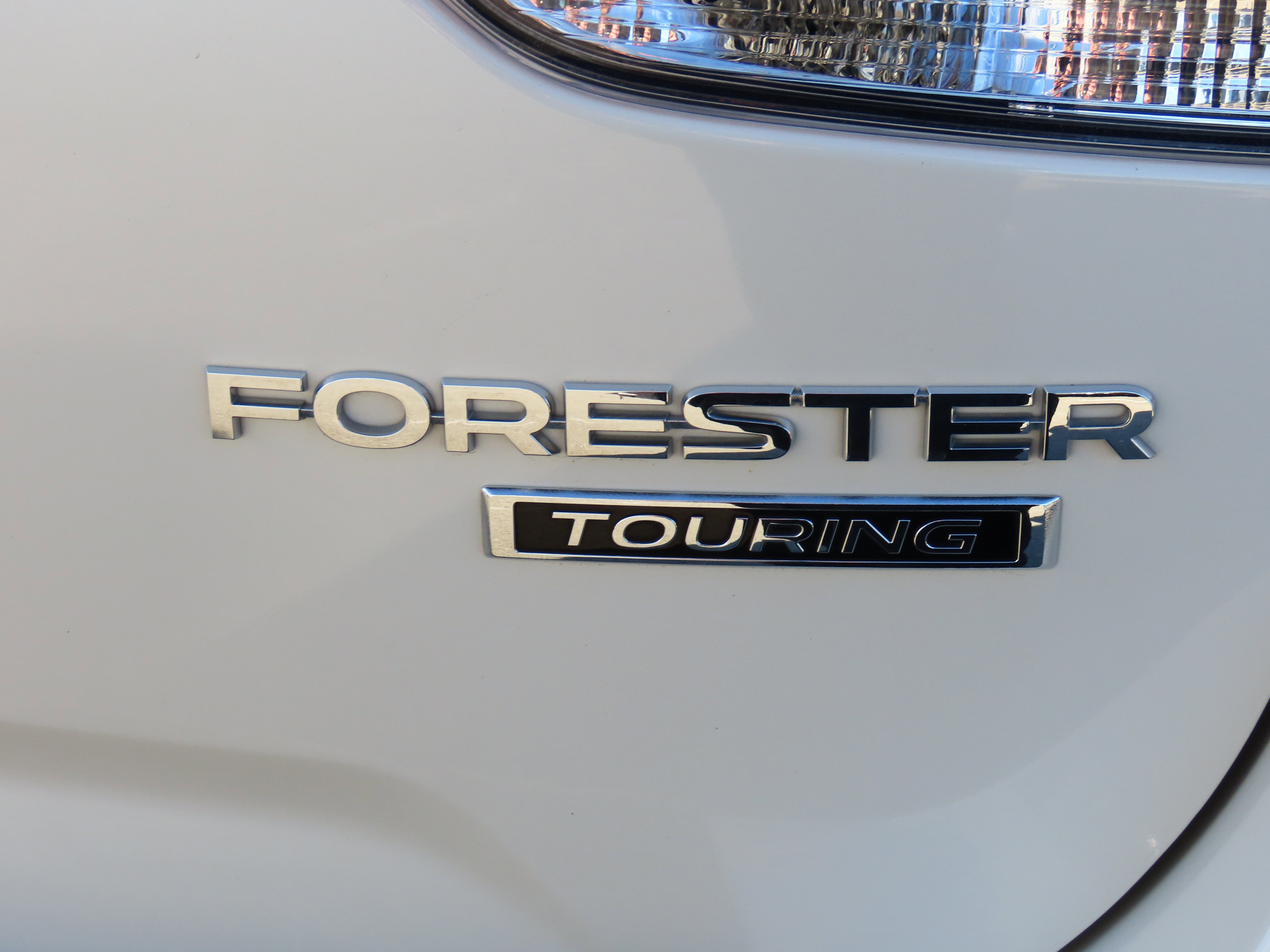 Used 2024 Subaru Forester Touring w/ POP Package 3 image 16