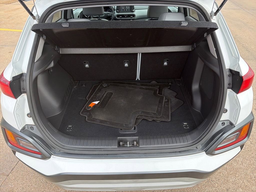 Used 2020 Hyundai Kona Limited image 15