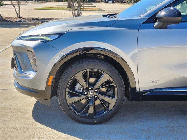 New 2025 Buick Envision Sport Touring image 5