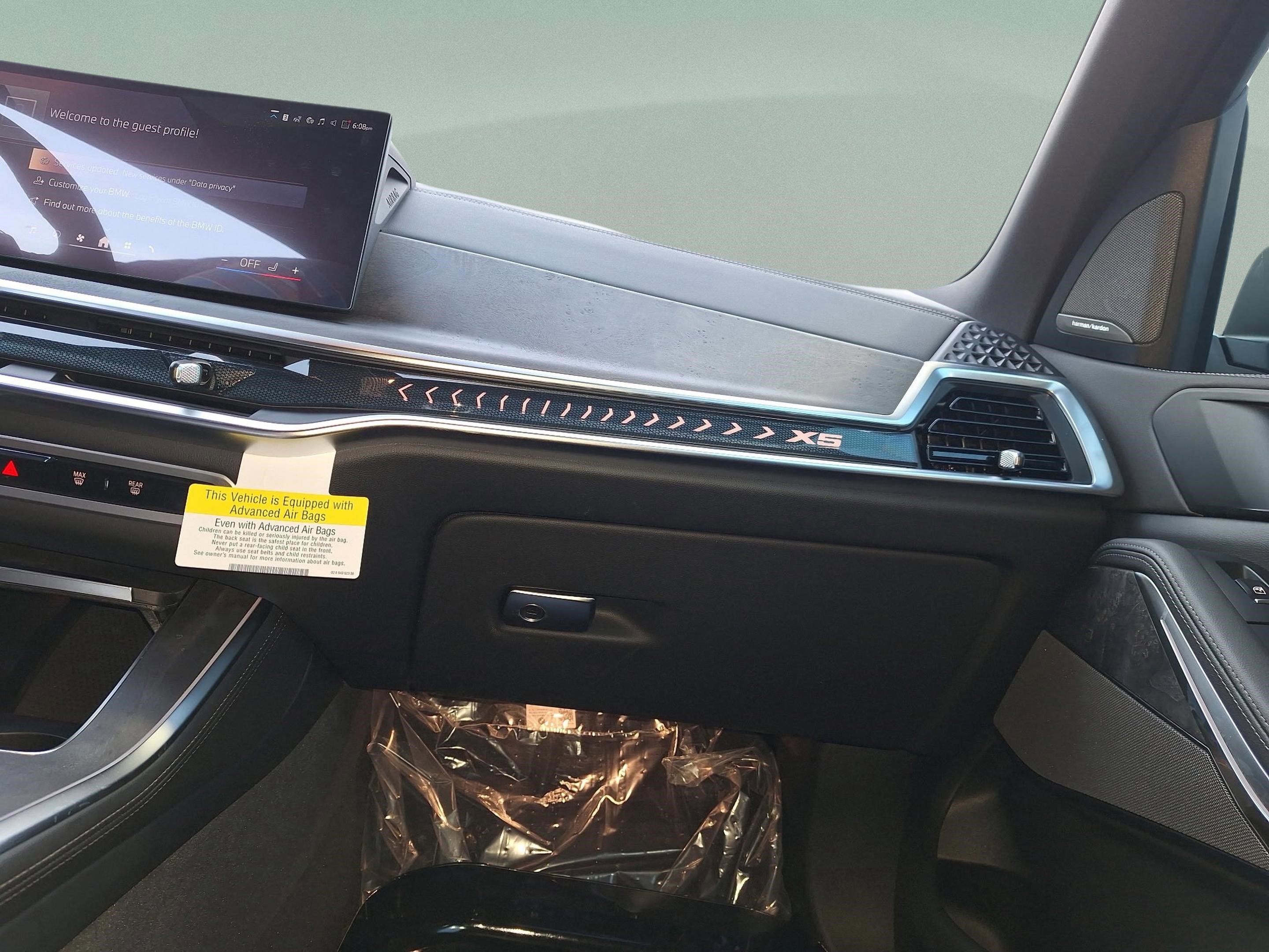 Used 2026 BMW X5 xDrive40i w/ Premium Package AWD/4WD image 15