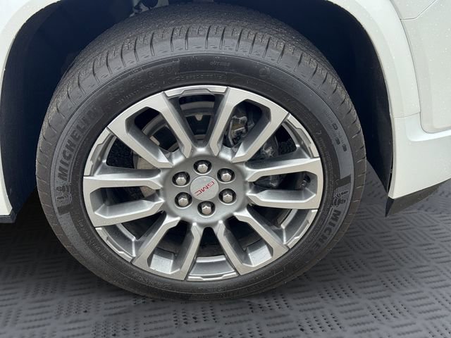 Used 2023 GMC Acadia Denali w/ Denali Ultimate Package AWD/4WD image 29