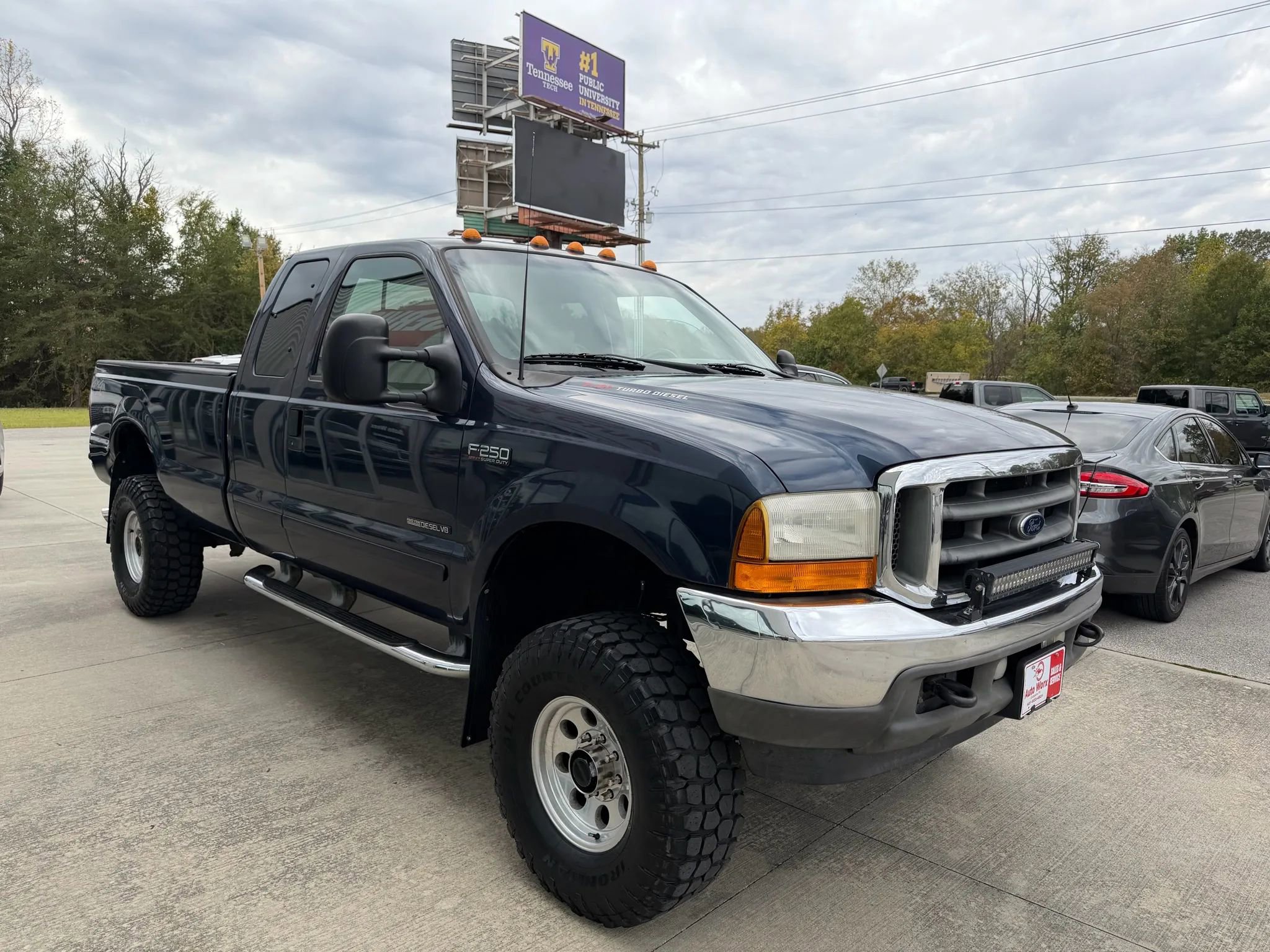 Used 2001 Ford F250 4x4 SuperCab Super Duty image 32