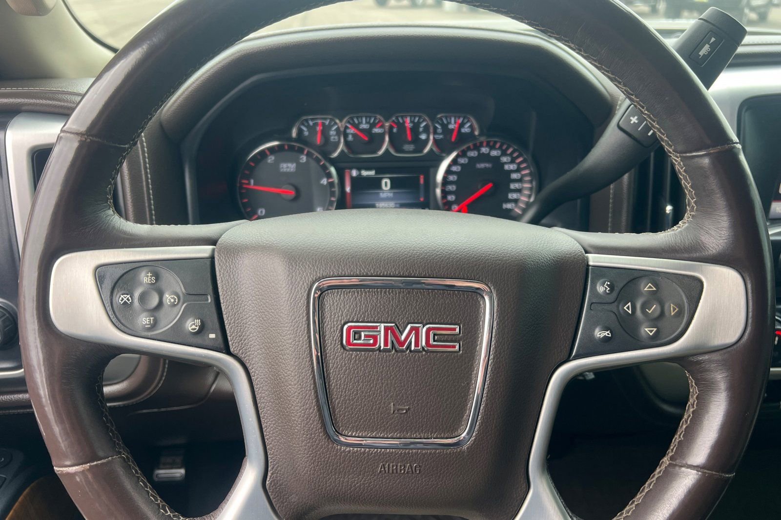 Used 2015 GMC Sierra 2500 SLT w/ Duramax Plus Package image 19