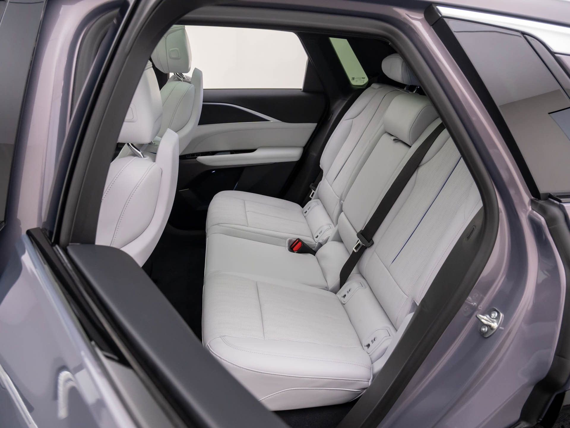 New 2026 Cadillac Lyriq Luxury image 19