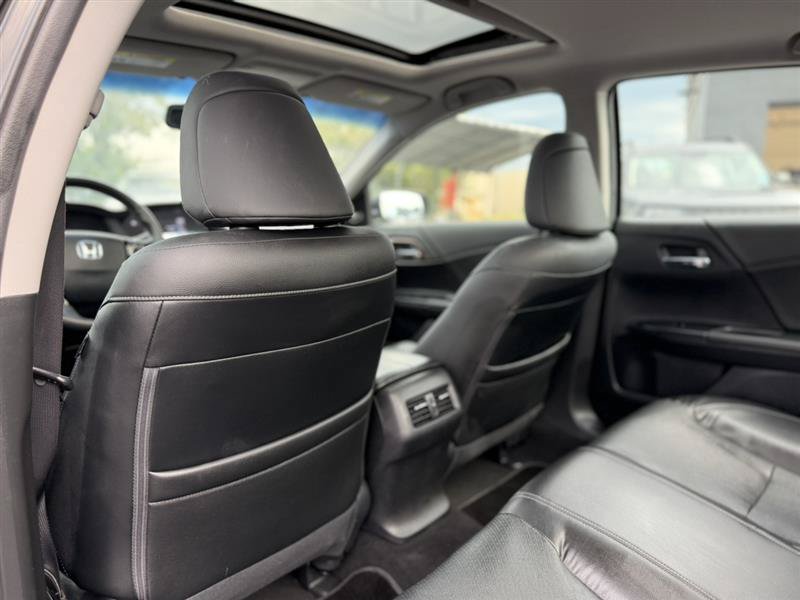 Used 2016 Honda Accord EX-L image 27