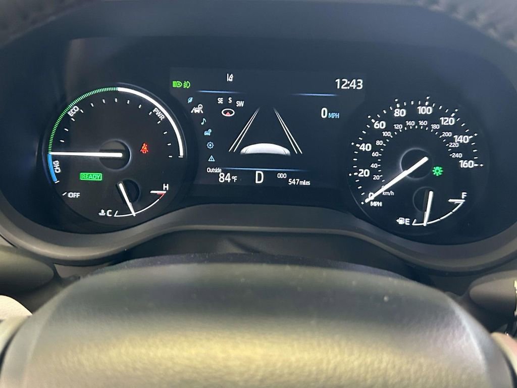 Used 2026 Toyota Sienna XLE FWD image 31