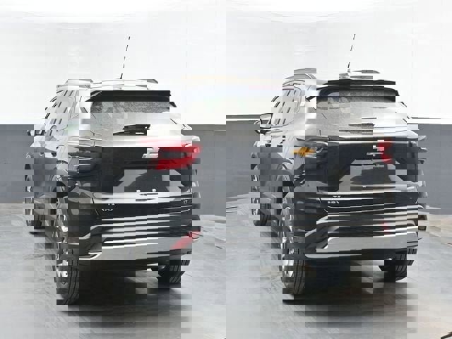 New 2026 Chevrolet Trax LT FWD image 12