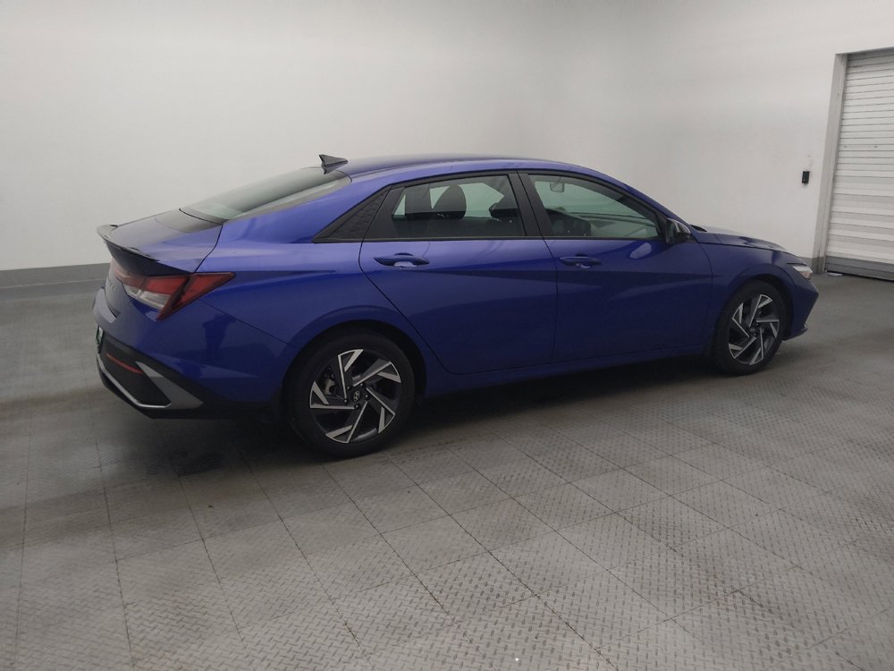 Used 2025 Hyundai Elantra Sport w/ Cargo Package FWD image 10