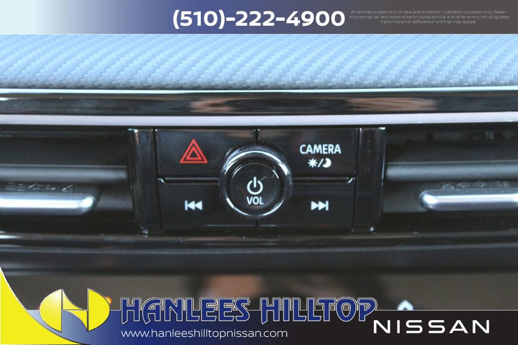 New 2025 Nissan Kicks SR w/ Illumination Package FWD image 23