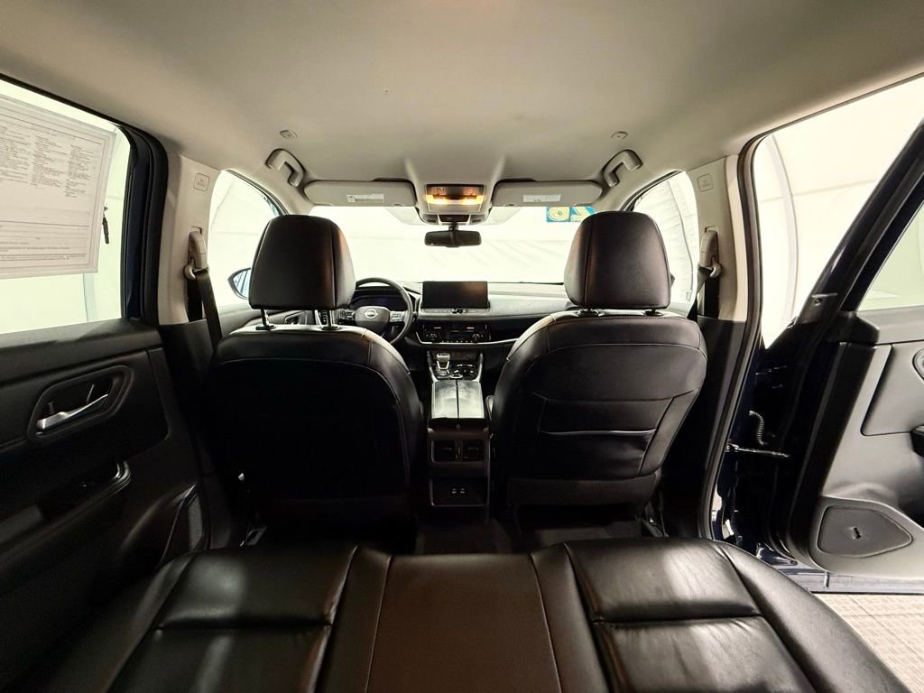 Used 2026 Nissan Rogue SL image 28