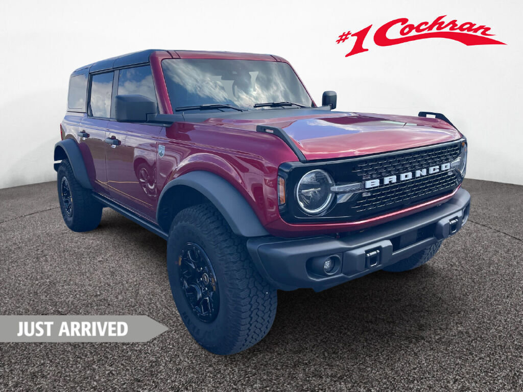 Used 2025 Ford Bronco Big Bend w/ Black Diamond Package image 1