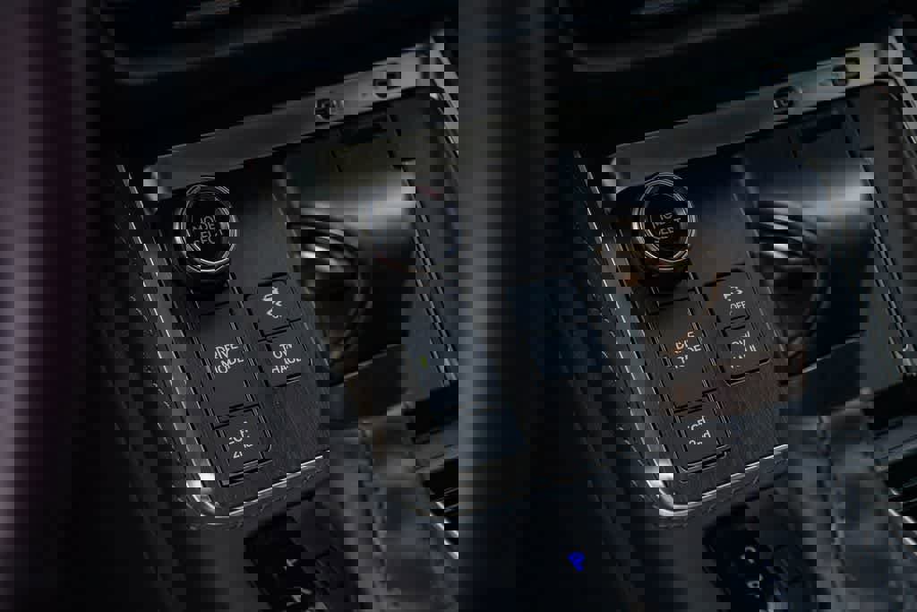 Used 2024 Lexus GX 550 w/ Accessory Package (2T) AWD/4WD image 22